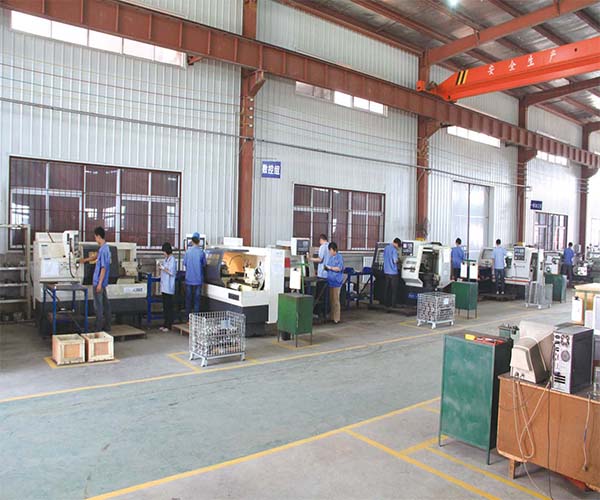 ���̰���